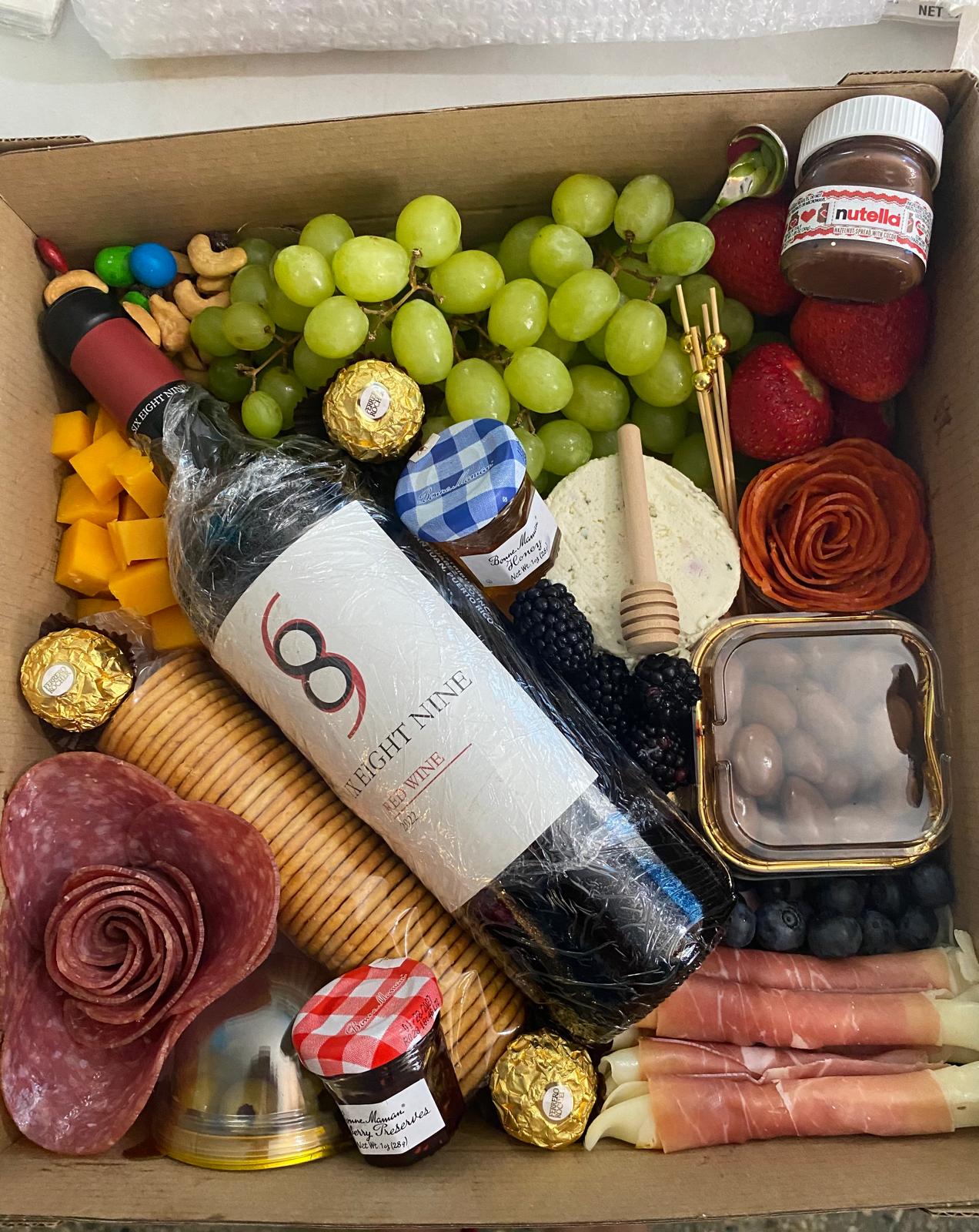 Vino y Sabor Box