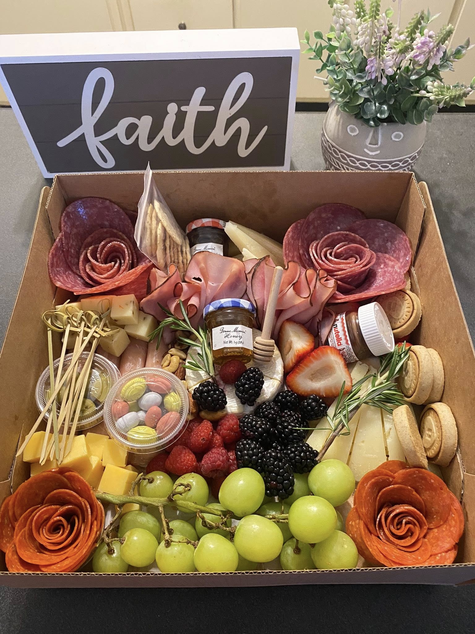 Caja Charcuteria 8-10 Personas